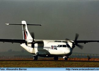 Aeroporto de São João del Rei Total Linhas Aéreas - ATR 42