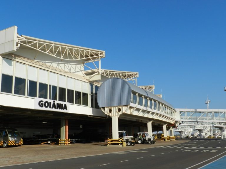 Aeroporto de Goiânia (Santa Genoveva)