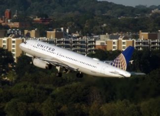 United Airlines aumenta participação na Azul para 8%