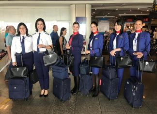 No Dia Internacional da Mulher a Latam Brasil realiza voo com tripulação totalmente feminina