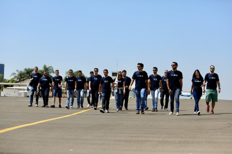 Que tal fazer um Curso Superior de Pilotagem Profissional de Aeronaves?