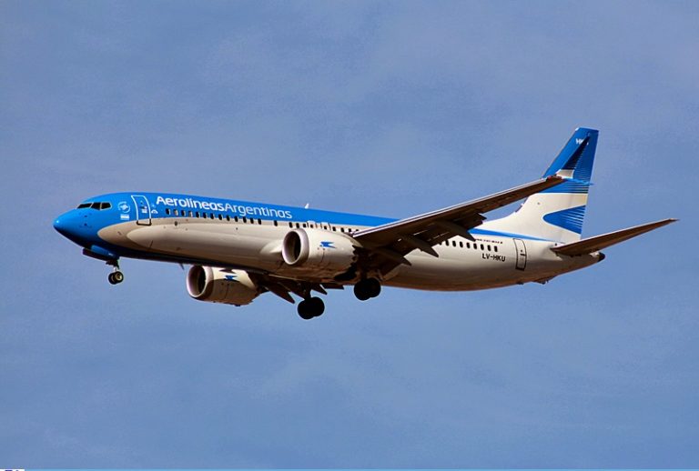 Aerolineas Argentinas (Argentina)