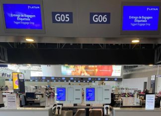 Latam implementa serviço de autoatendimento para despacho de bagagens no Galeão