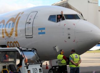 FlyBondi chega a Porto Alegre e acirra concorrência para Buenos Aires