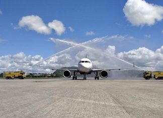 Aeroporto Internacional do Recife recebe voo inaugural da Azul vindo do Santos Dumont
