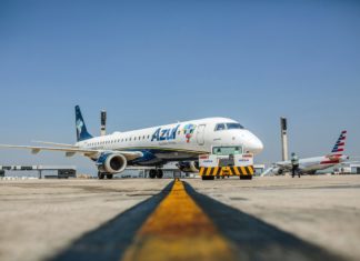 Azul volta a operar no RIOgaleão