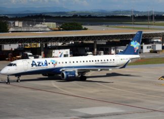 Tem uma vaga de estágio na Azul que pode ser sua!