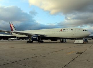 Saiba quais são as exigências para entrada nos Estados Unidos neste momento Delta Airlines