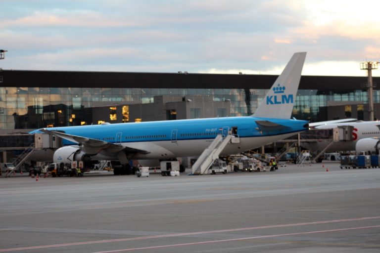 KLM celebra 75 anos de operações entre Brasil e Holanda