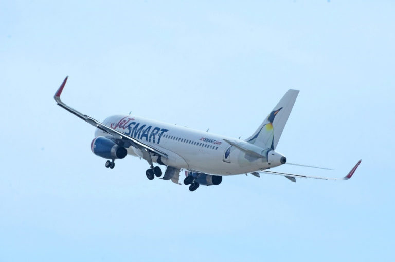 Recuperação do número de passageiros aéreos deve ocorrer somente em 2024