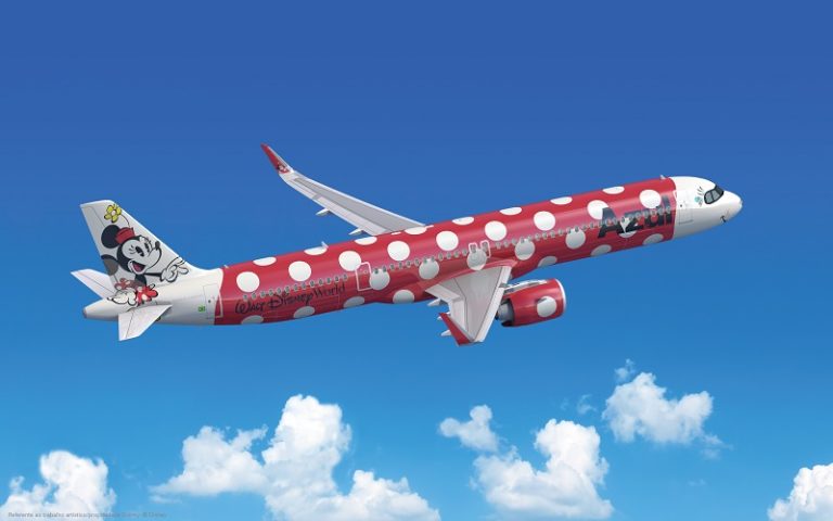 Próximo Airbus A321Neo da Azul será pintado com a Minnie Mouse
