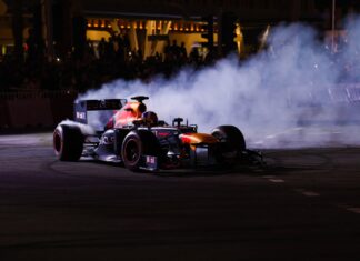 Qatar Airways se torna a companhia aérea oficial e parceira global da Fórmula 1