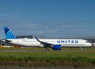 United Airlines encomenda 110 aeronaves Airbus e Boeing