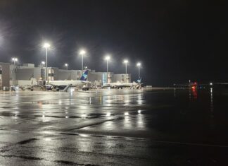 Viracopos investe R$ 1,3 milhão na substituição de refletores e balizas por tecnologia LED