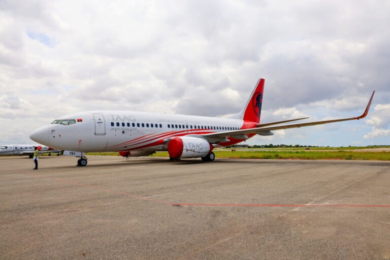 TAAG Angola Airlines reforça frota de aeronaves