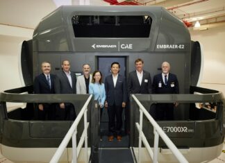 Embraer e CAE inauguram em Singapura o primeiro simulador de voo completo do E2 na região Ásia – Pacífico