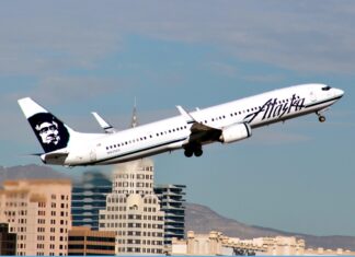 Alaska Air Group conclui aquisição da Hawaiian Airlines