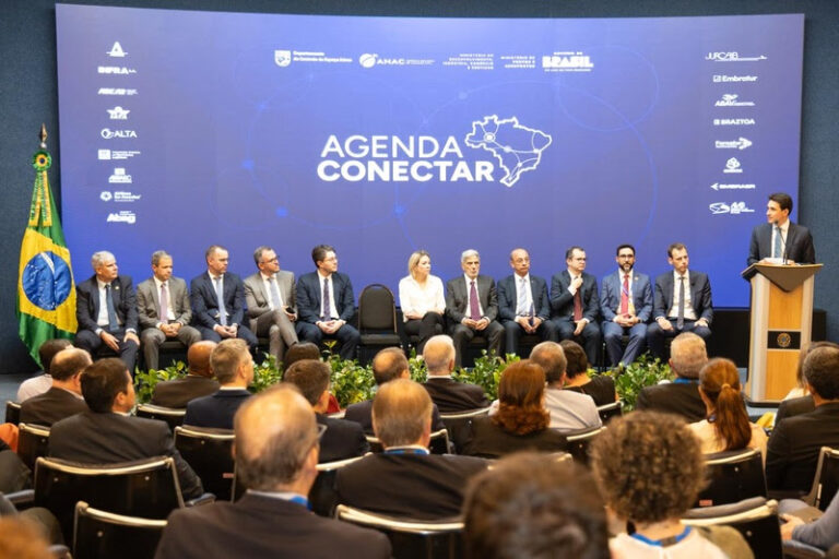 Governo Federal lança Agenda Conectar para impulsionar aviação