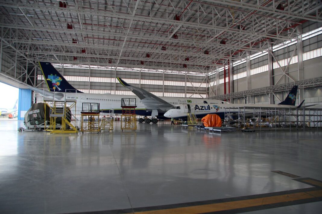 IMG_0436_hangar_azul_vcp