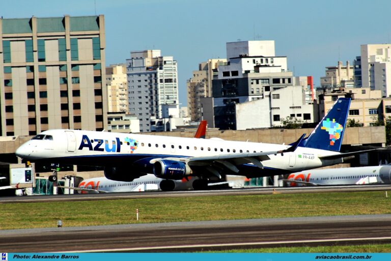 Azul abre 85 vagas para várias funções no Brasil