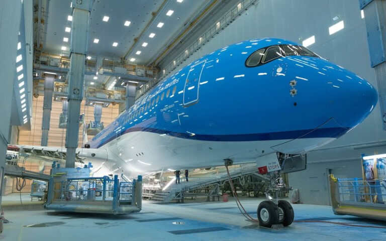 O primeiro Airbus A350 da KLM e sua homenagem a Rembrandt